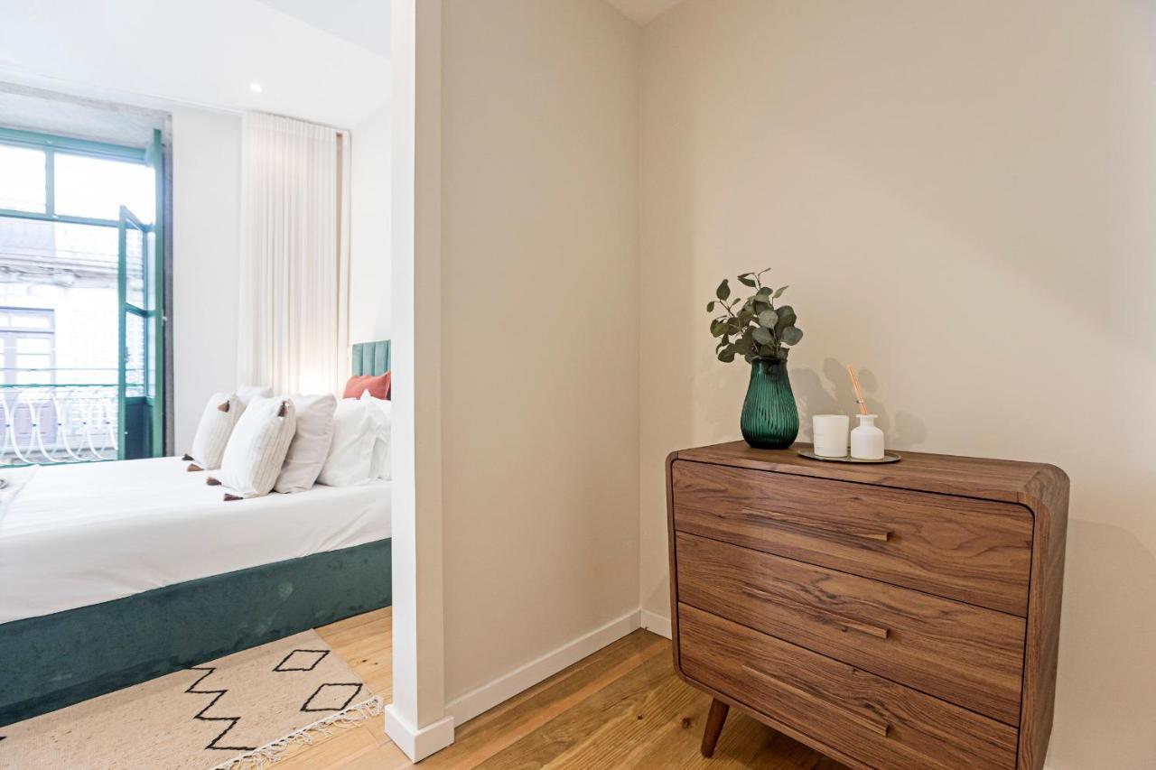Brand New 4Br W/ 200Yrs Of History In Central Porto By Lovelystay ภายนอก รูปภาพ