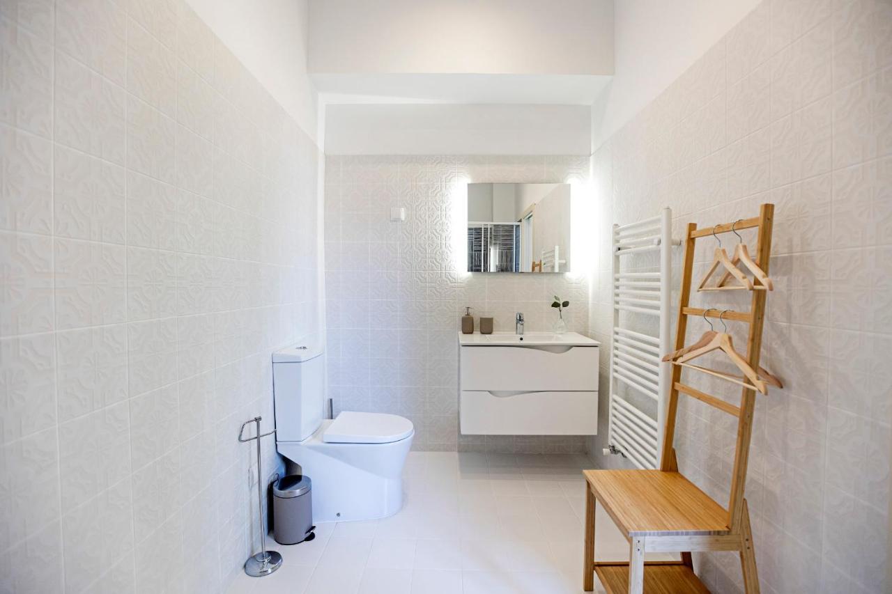 Brand New 4Br W/ 200Yrs Of History In Central Porto By Lovelystay ภายนอก รูปภาพ
